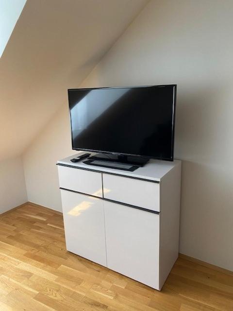 Paky Appartements 00316 Bruck an der Leitha Bagian luar foto
